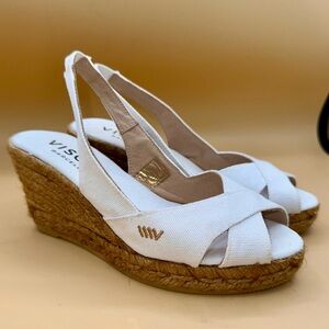 Viscar‎ Espadrilles in White and Tan